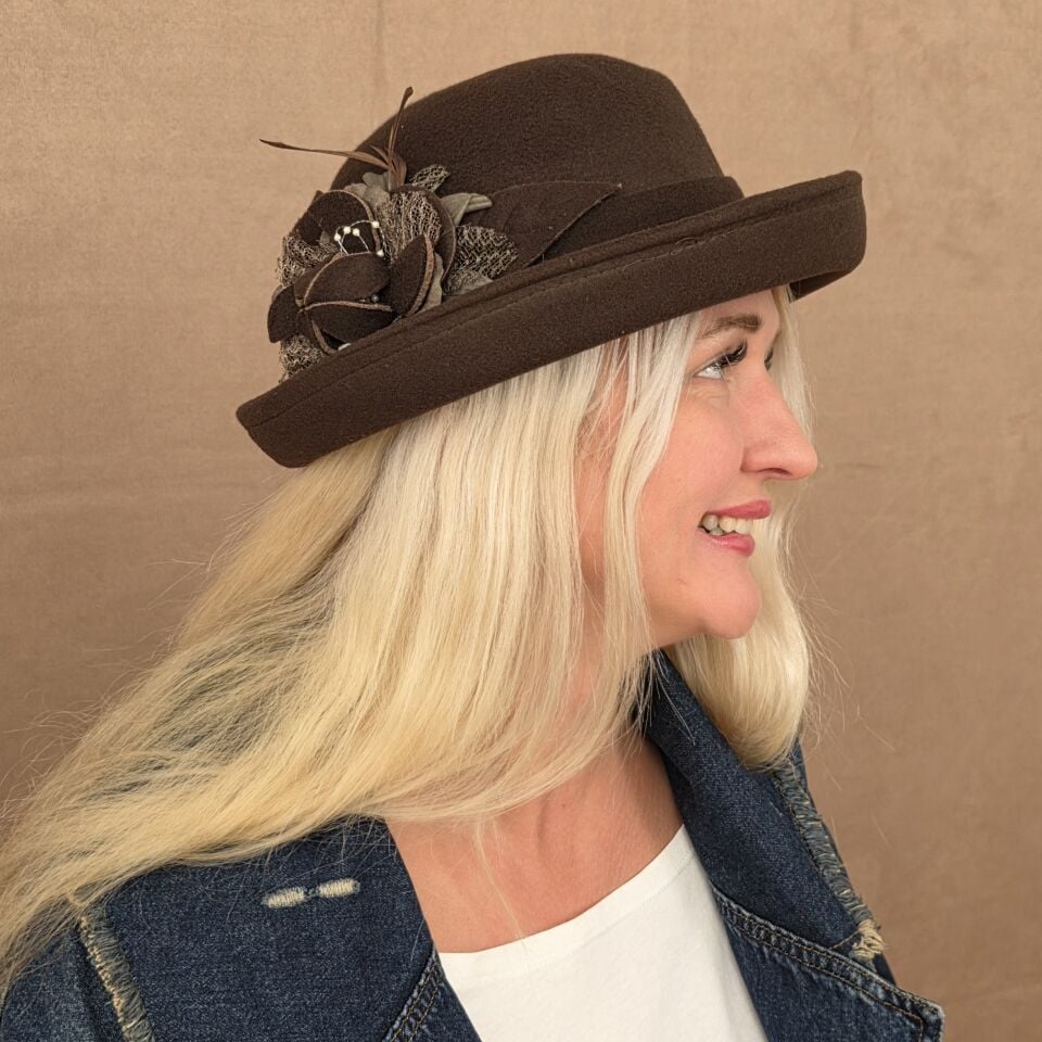 Carol Kahverengi Renk Şapka