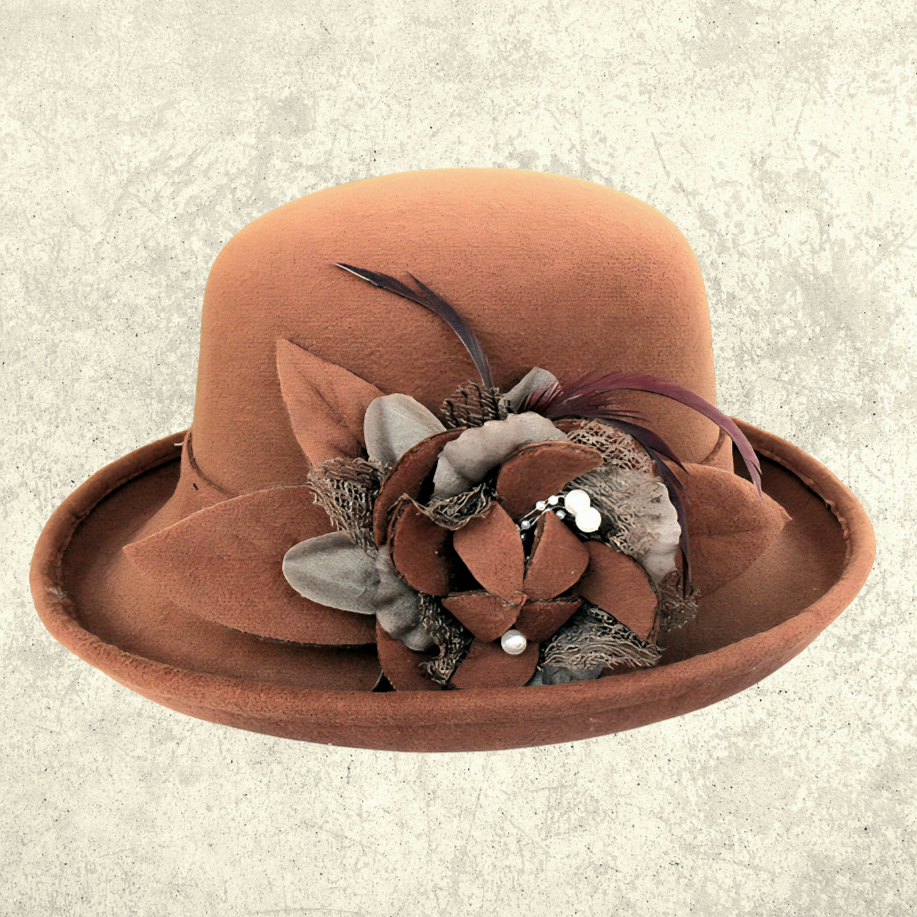 Carol Sütlü Kahverengi Renk Şapka