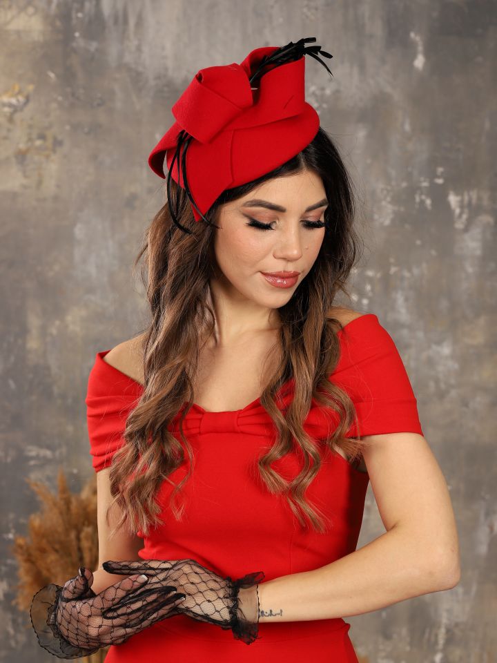 Angel Kırmızı Renk Fiyonklu Vualet Şapka