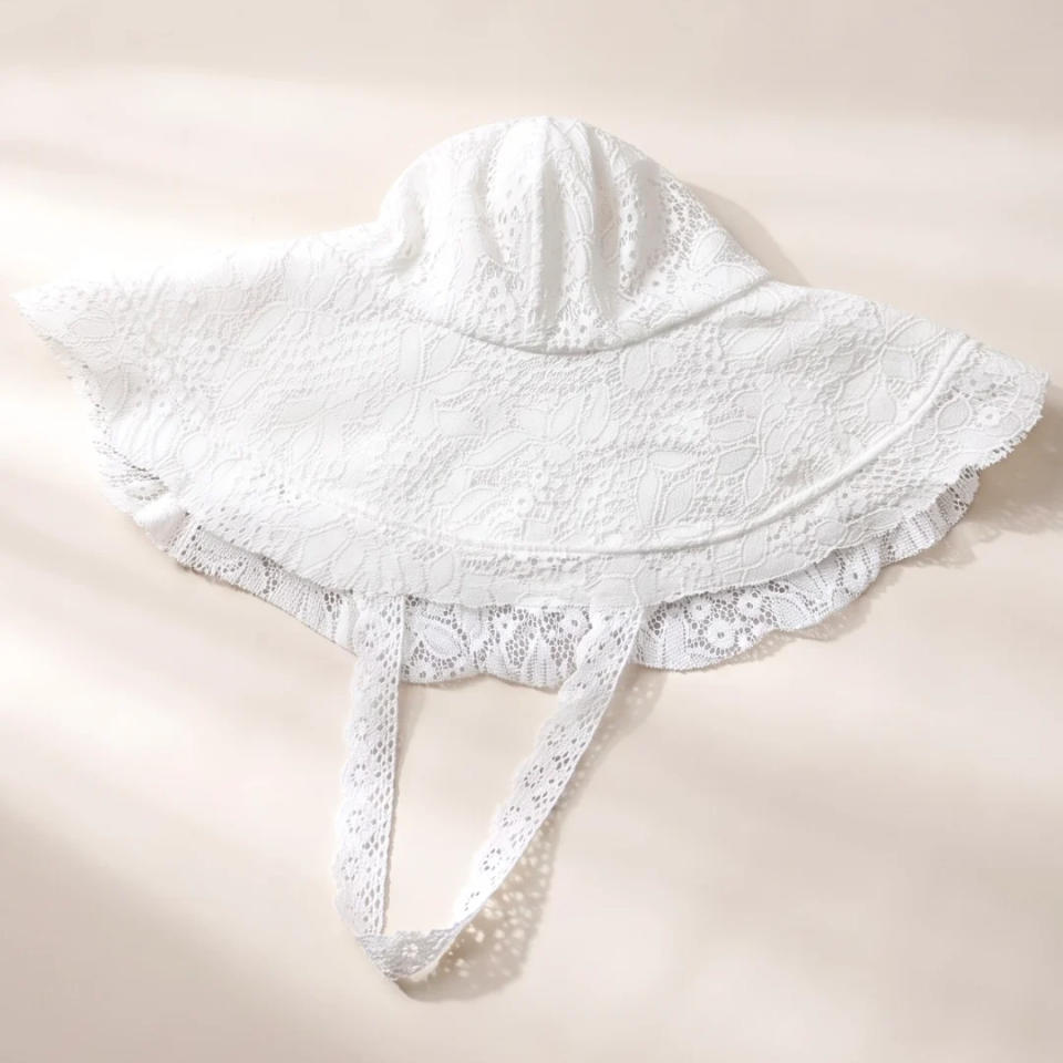 Country Beyaz Renk Dantel Şapka 48 cm