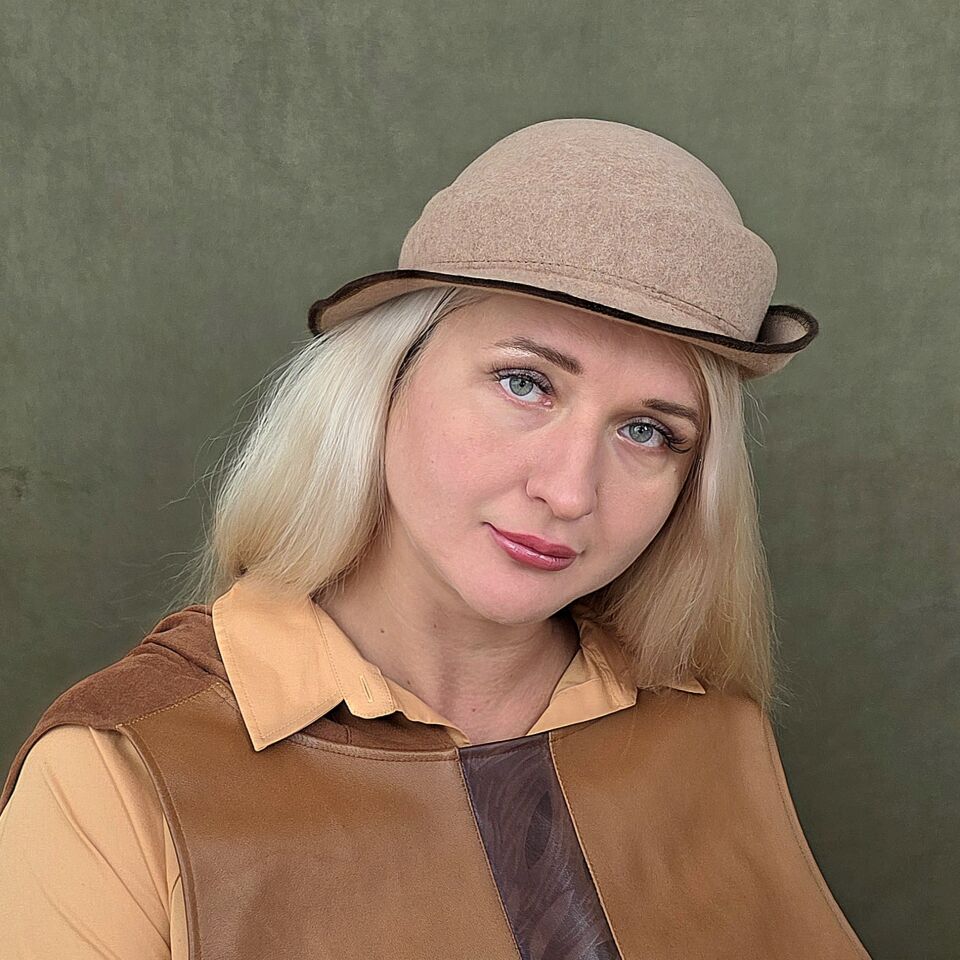 Camilla Capicino  Renk Biyeli Şapka