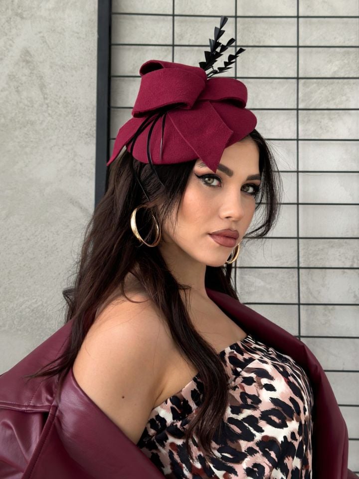 Angel Bordo Renk Fiyonklu Vualet Şapka