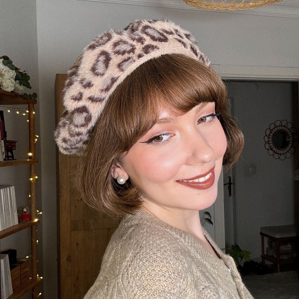 Amata Kahverengi Bej Leopar Desen Ressam Bere Yetişkin Boy