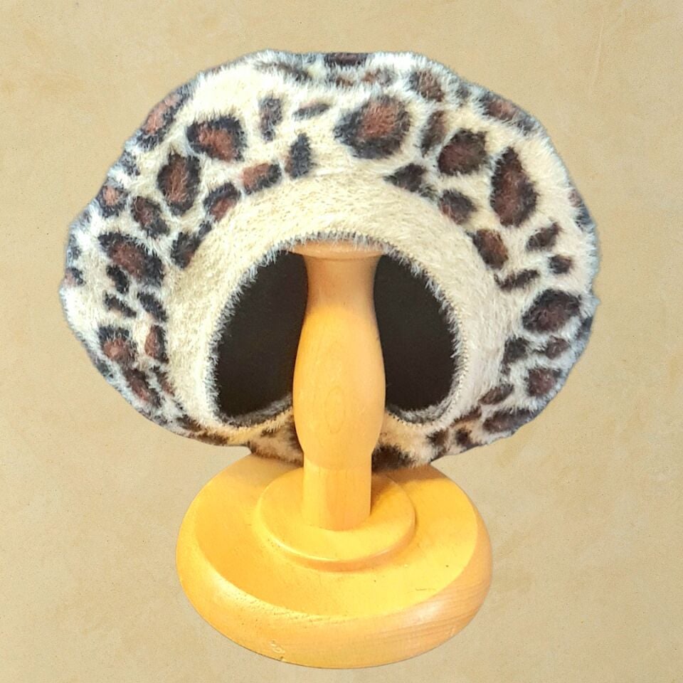 Amata Siyah Kahverengi Leopar Desen Ressam Bere Yetişkin Boy