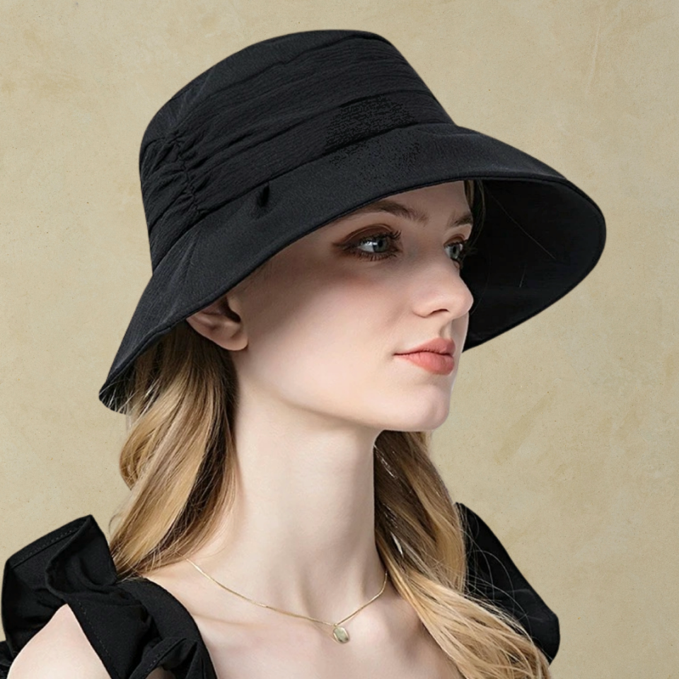 Chloe Siyah Renk Şapka 35 cm