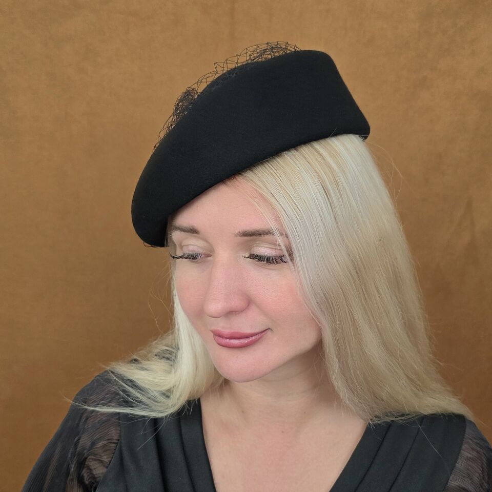 Astrid Siyah Renk Tüllü Şapka 24 cm