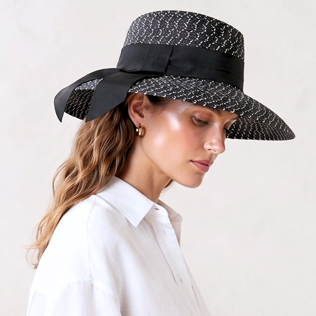Hepburn Siyah Beyaz Şapka 38 cm