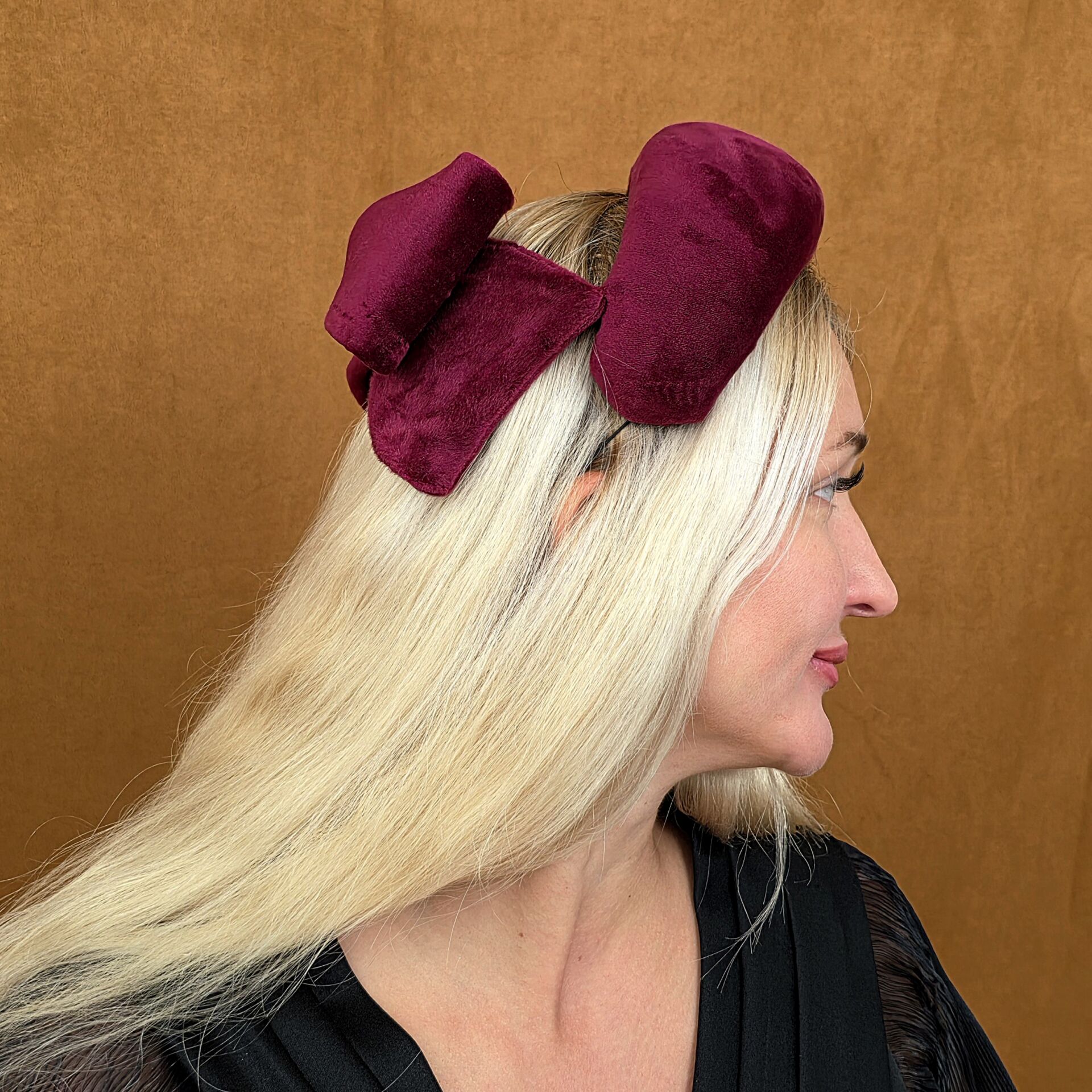 Sarah Bordo Renk Vualet Taç