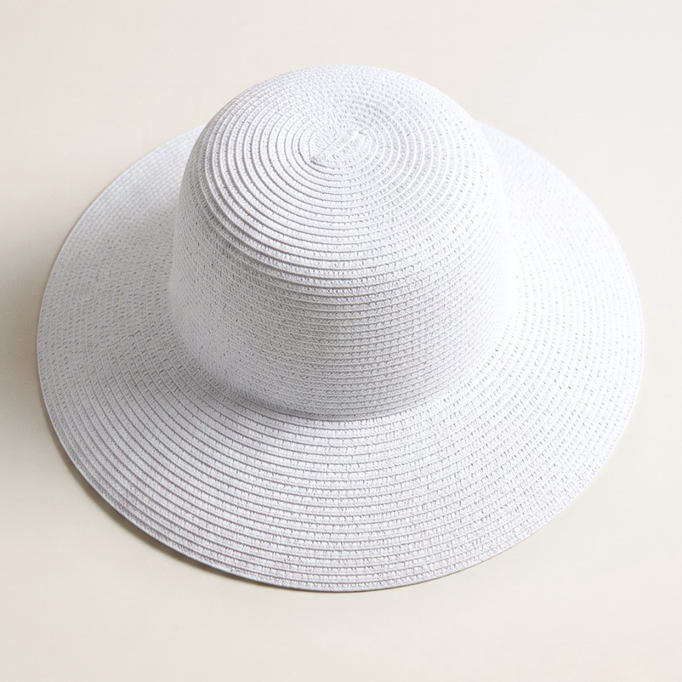 Hepburn Beyaz Renk Şapka 38 cm