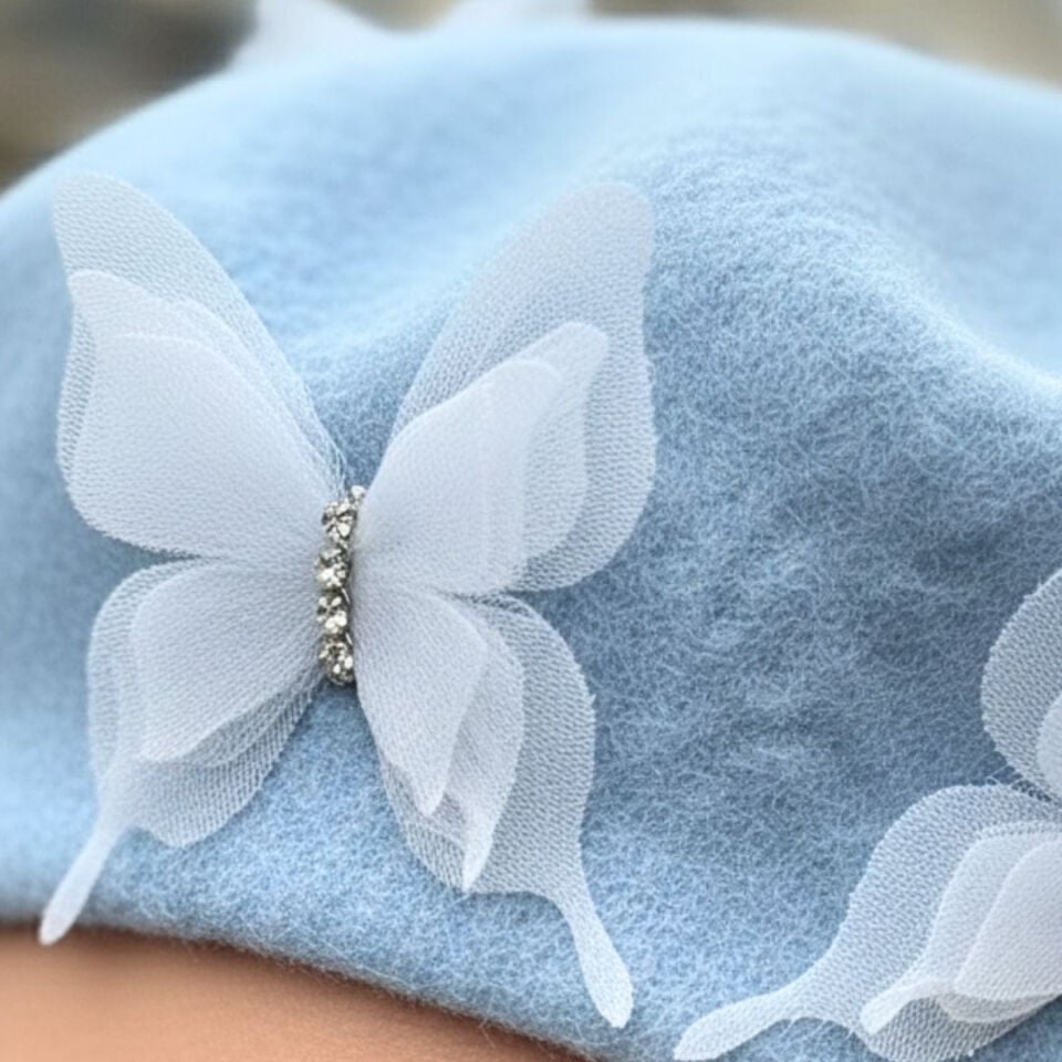 Amata Mavi Renk Ressam Bere Yetişkin Boy