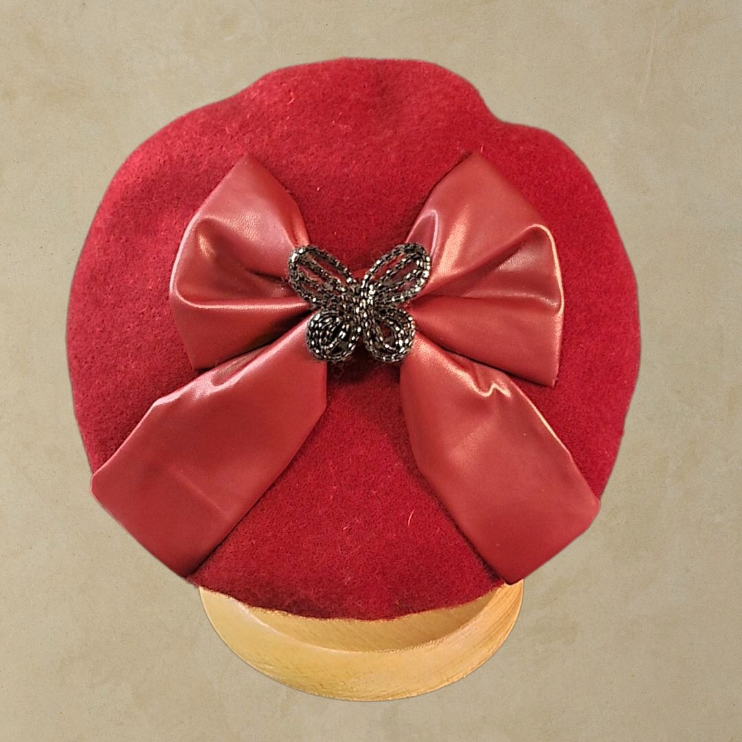 Amata Koyu Kırmızı Renk Ressam Bere Yetişkin Boy