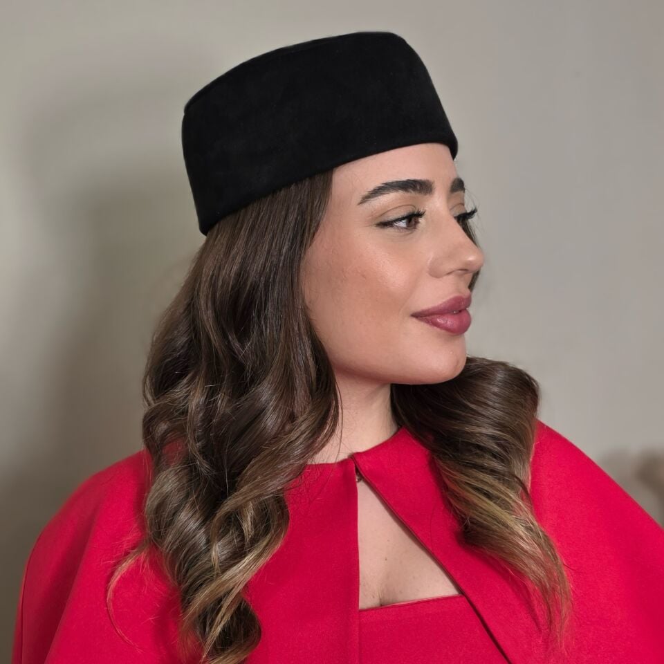 Nora Siyah Renk Süet Fes Şapka 57 cm