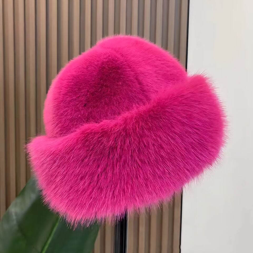 Anna Fuşya Pembe Peluş Şapka