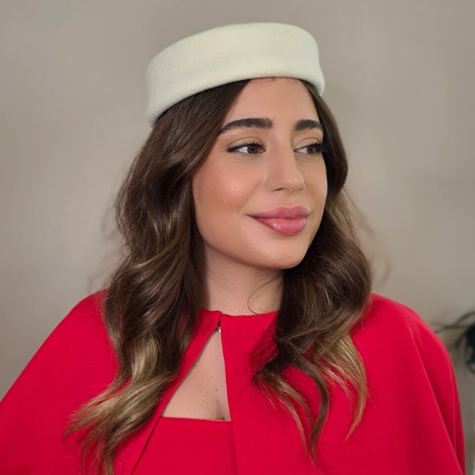 Diana Krem Renk Vualet Şapka