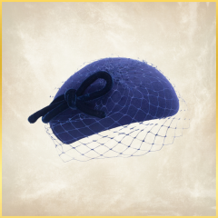 Perla Lacivert Renk Fiyonklu Vualet Şapka