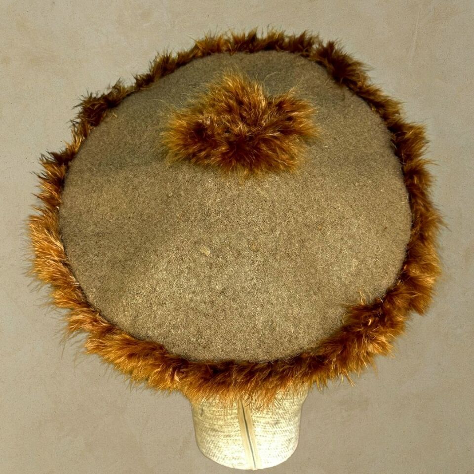 Amata Toprak  Renk Ressam Bere Yetişkin Boy M Beden