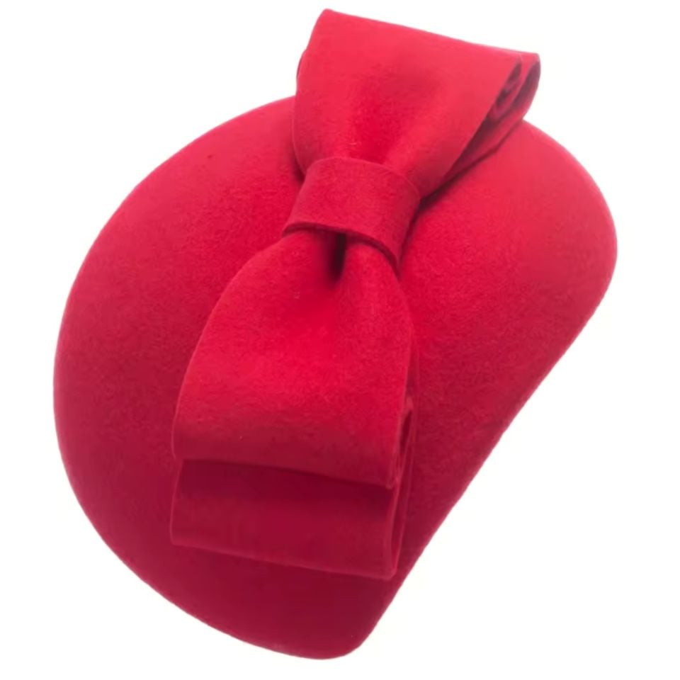 Karina Kırmızı Renk Fiyonklu Vualet Şapka