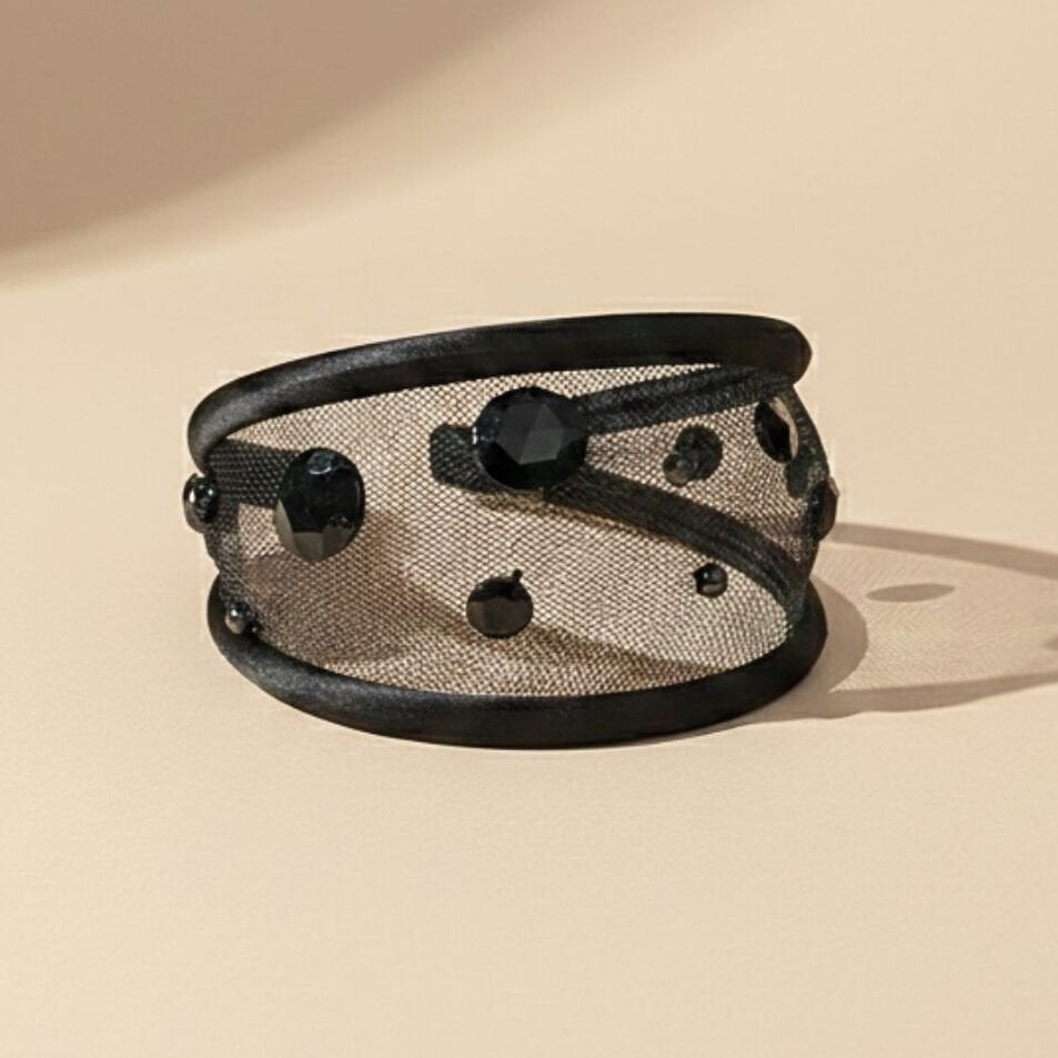 Mila Siyah Renk Taç