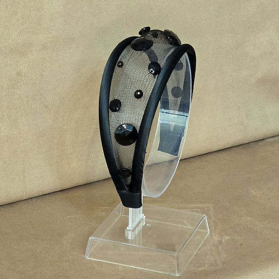 Mila Siyah Renk Taç