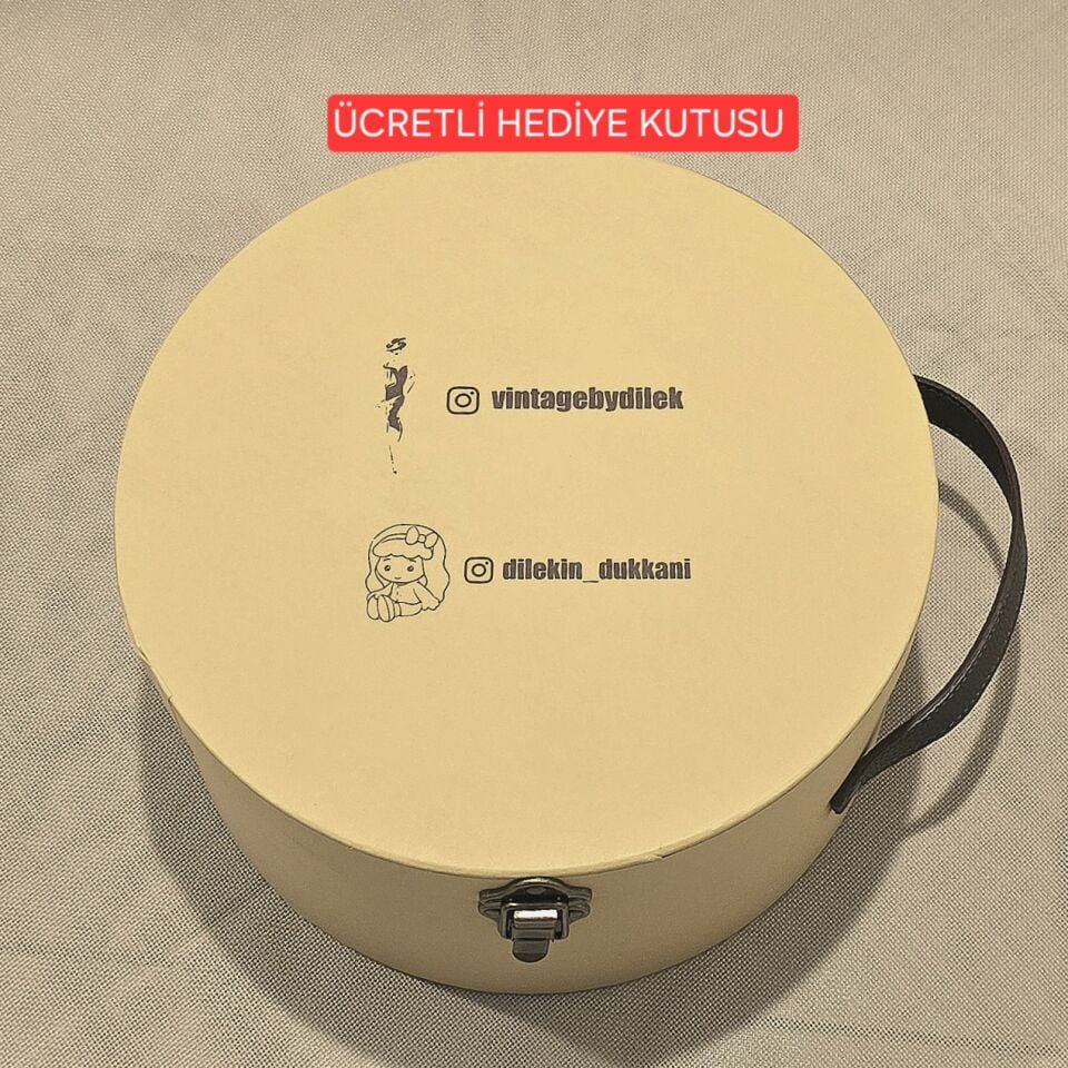 Louise Gri Renk Biyeli Şapka 32 cm