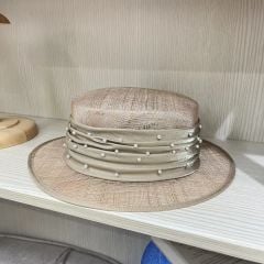 Belle Camel Renk Elegan Şapka 32 cm Özel Şapka Kutulu