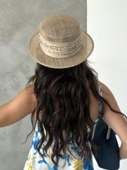 Belle Camel Renk  Elegan Şapka 32 cm Özel Şapka Kutulu