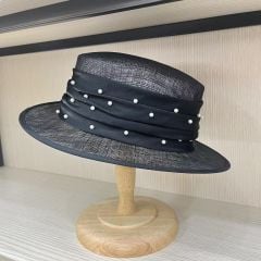 Belle Siyah Renk Elegan Şapka 32 cm Özel Şapka Kutulu