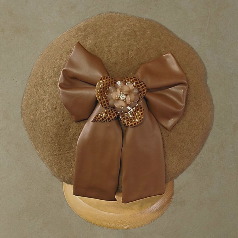 Amata Toprak Renk Ressam Bere Yetişkin Boy S Beden