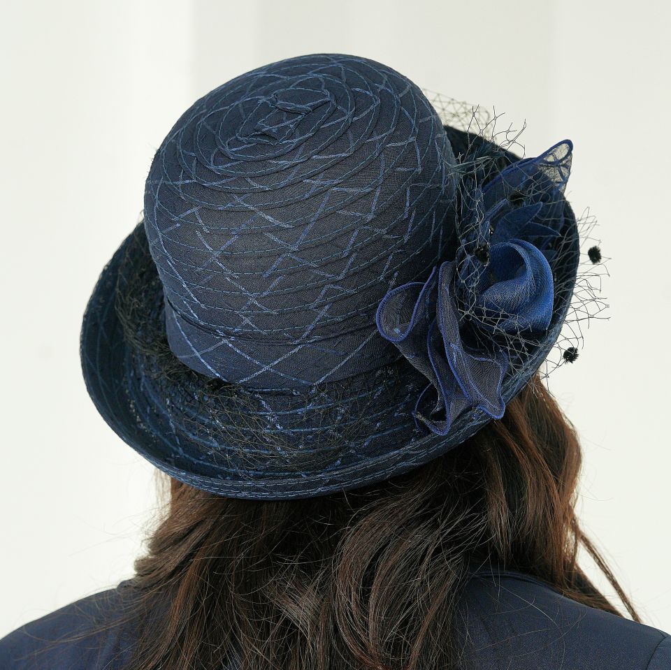 Elizabeth Lacivert Renk Alternatifli Şapka 28 cm