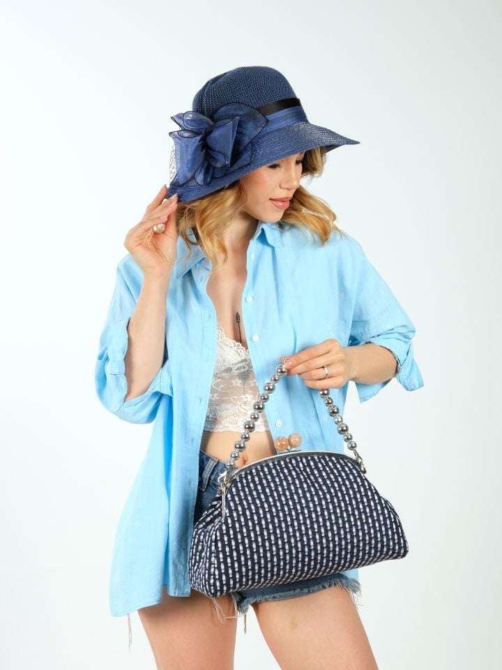 Mary Parlament Mavi Renk Şapka 35 cm