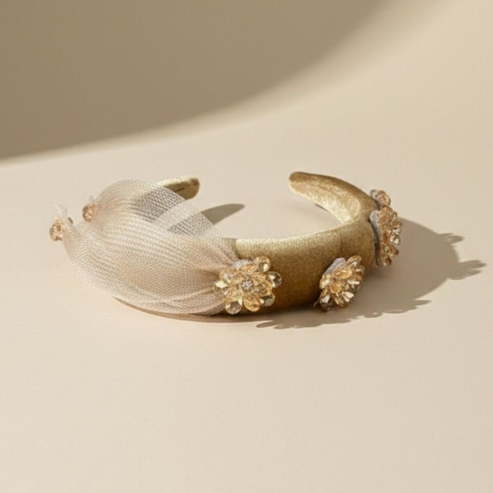 Mila Capicino Kadife Taç