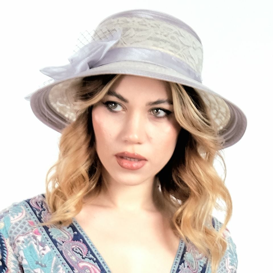 Beatrice Gri Renk Şapka 35 cm
