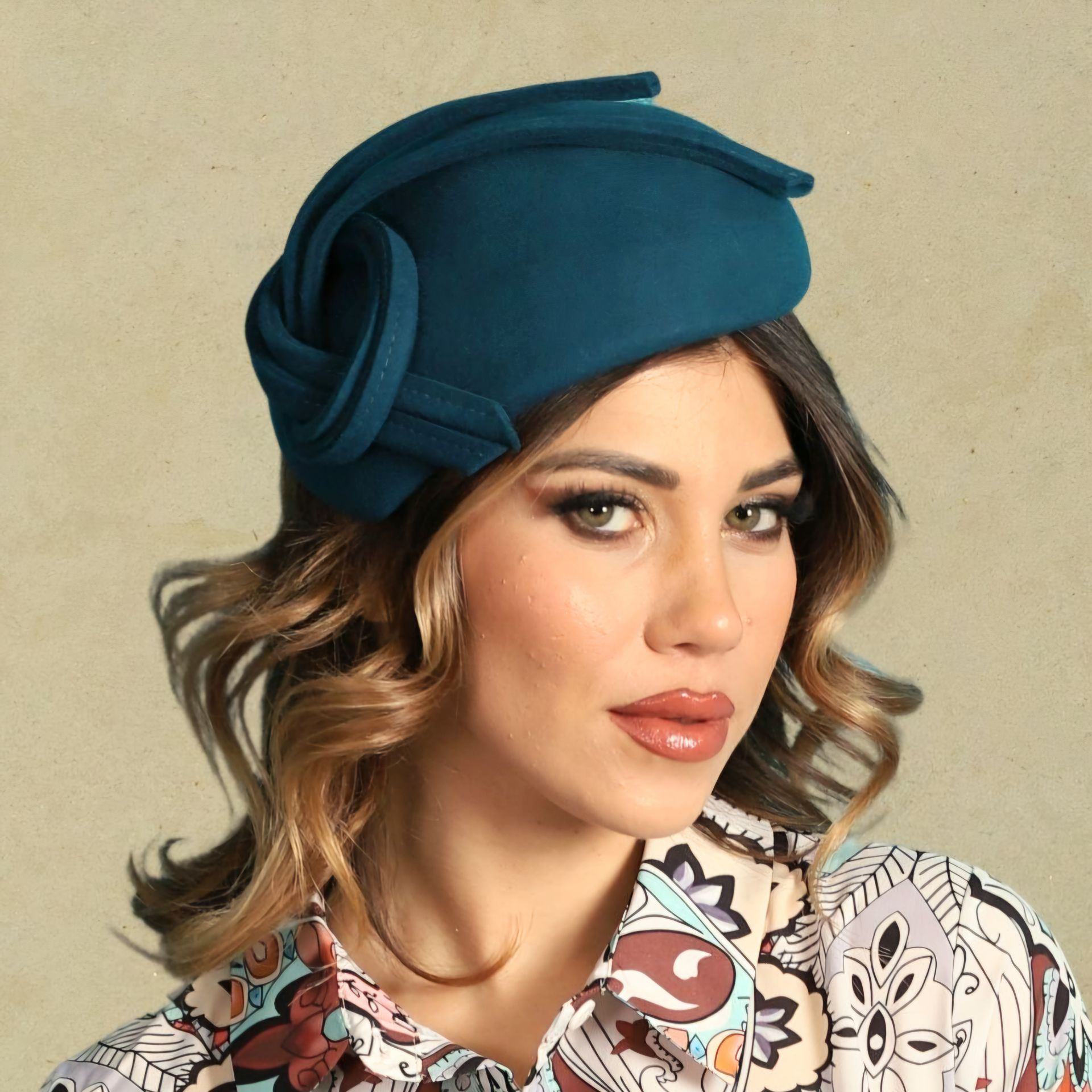 Eleanor Petrol Yeşili Örgü Model Vualet Şapka