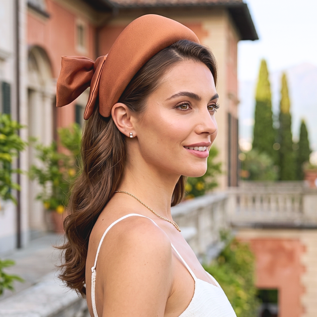 Eleni Tarçın Nubuk Saten Taç