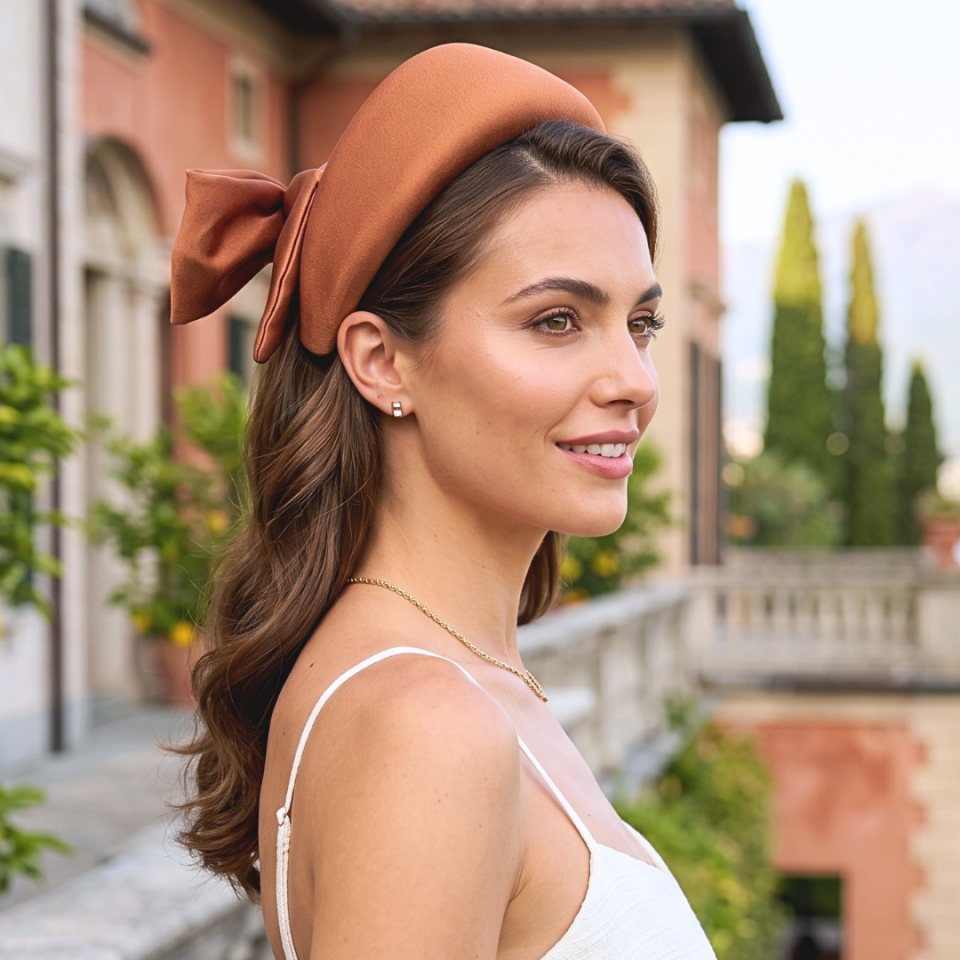 Eleni Tarçın Nubuk Saten Taç
