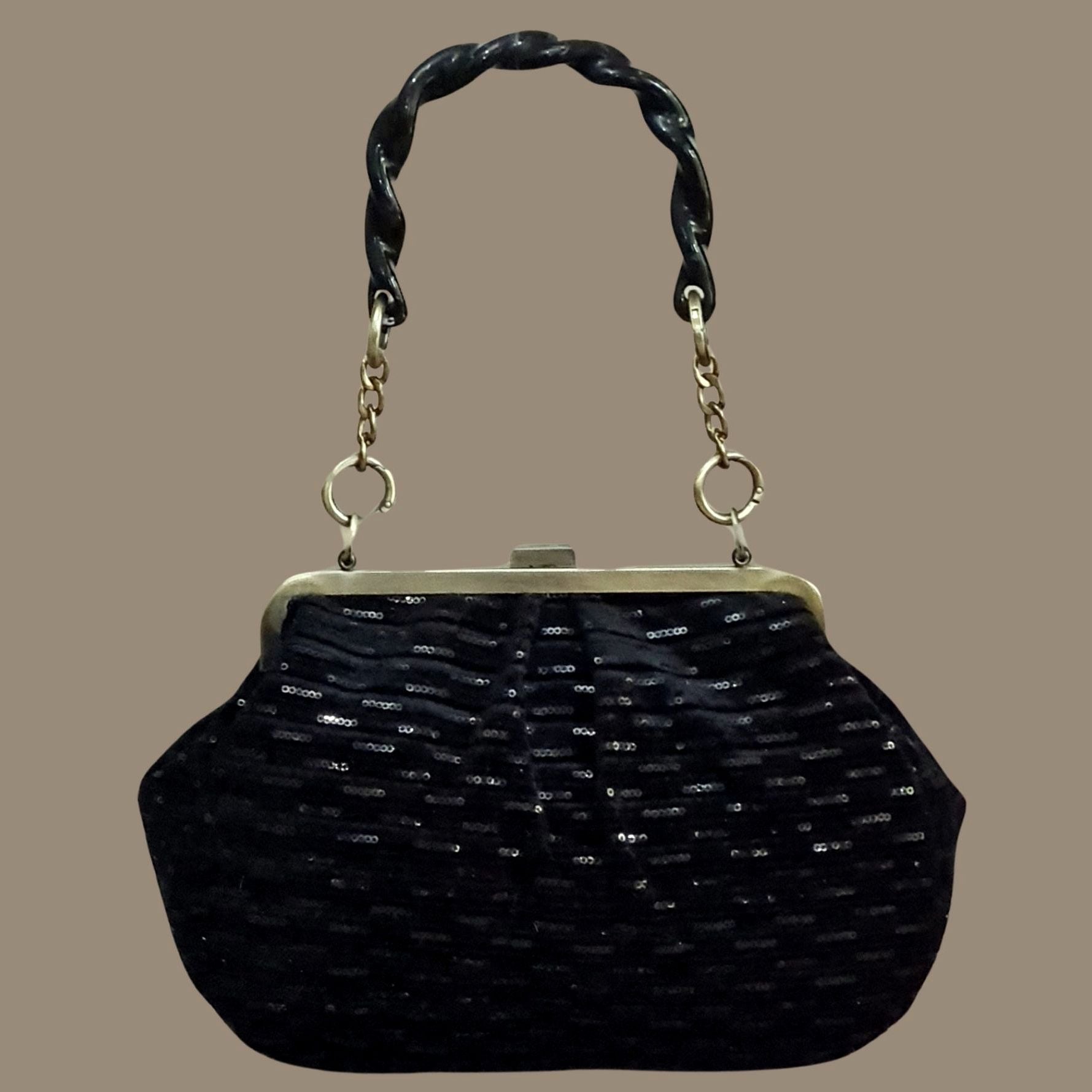 Lilyum Model Siyah Renk Kadife Kumaş Çanta