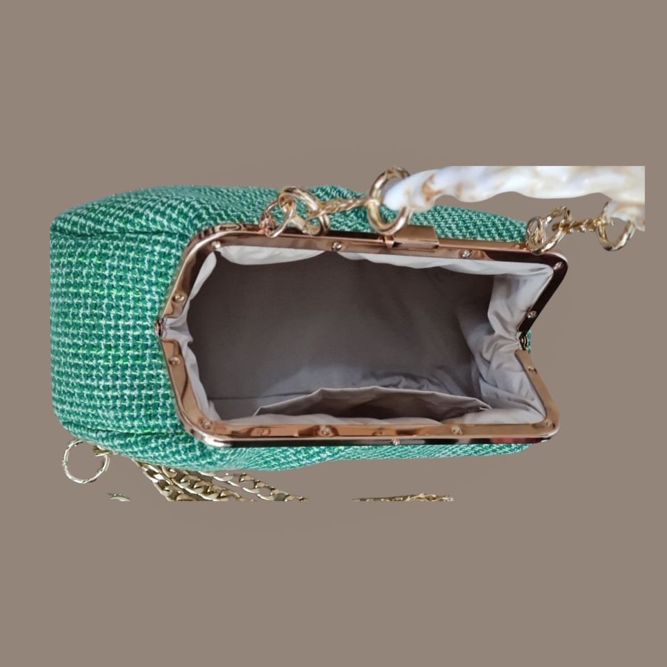 Lilyum Model Yeşil Ekru Renk Kumaş Çanta