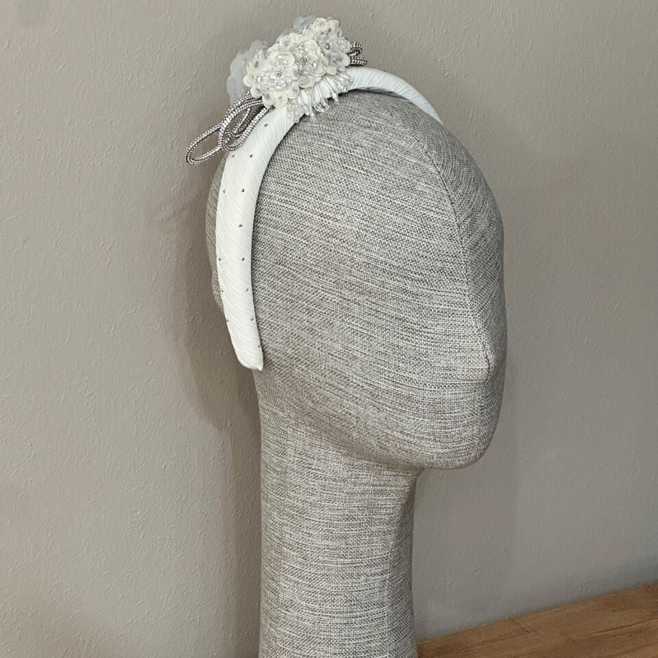 Luna Beyaz  Renk Çocuk Taç