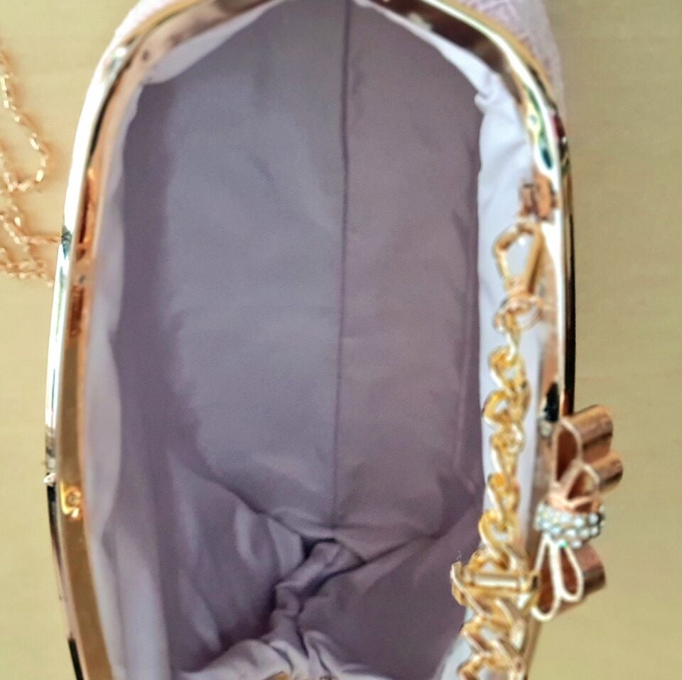 Fiyonk Model Pudra Pembe Dantel Tasarım Çanta