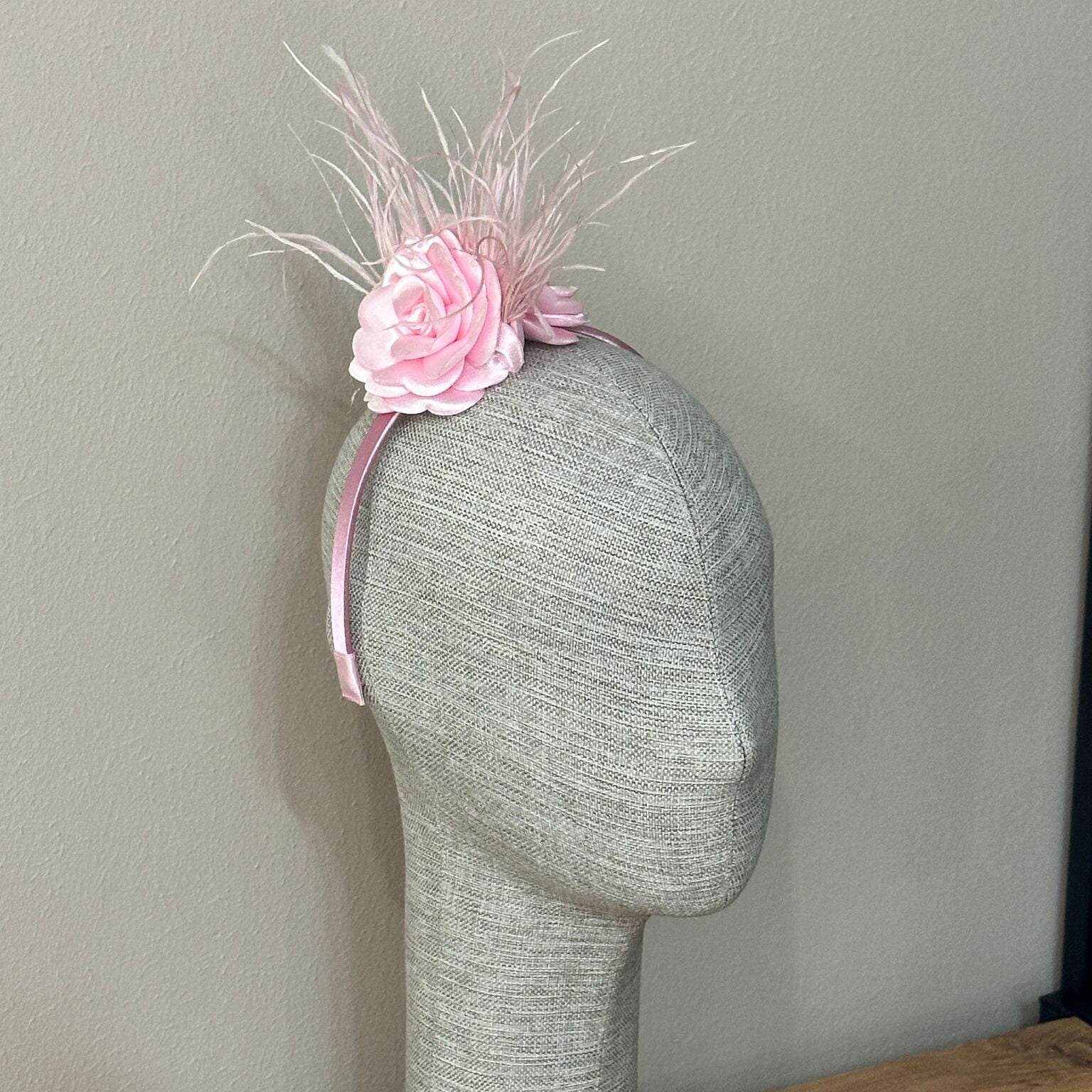 Luna Pembe Çocuk Taç