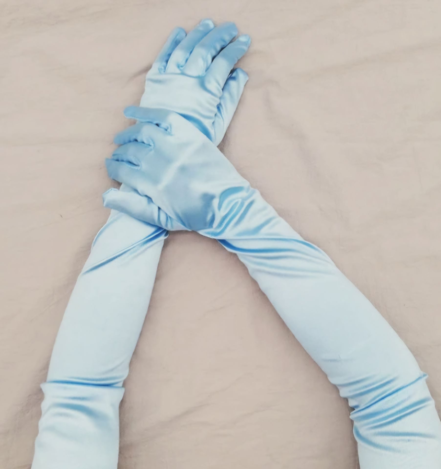 Opera Açık Mavi Saten Eldiven 53 cm