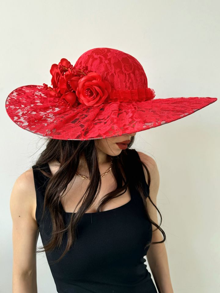 Jenny Kırmızı Renk Dantel Elegan Şapka 45 cm Özel Şapka Kutulu
