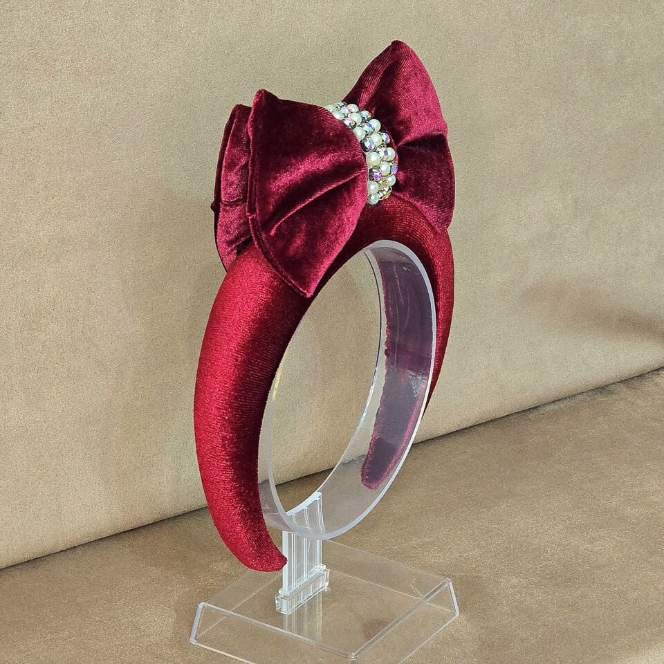 Mila Bordo Renk Kadife  Taç