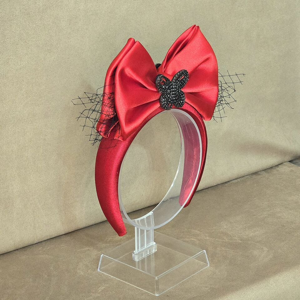 Mila Kırmızı Renk  Saten  Taç