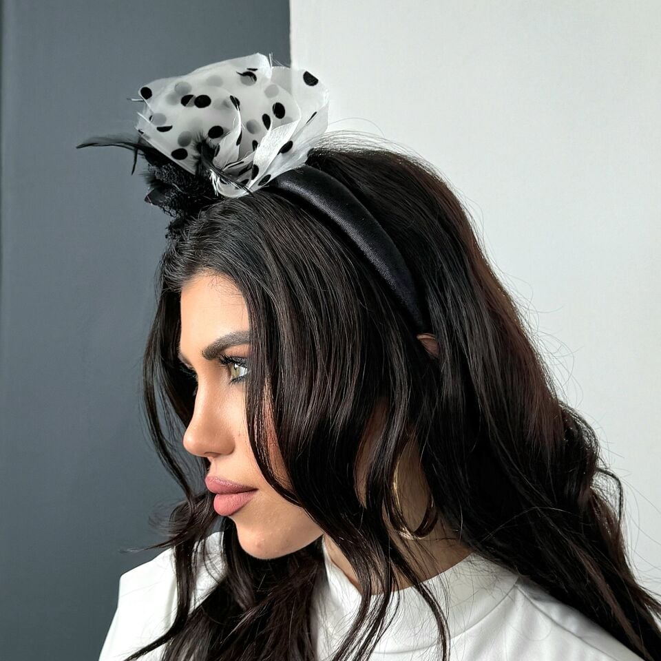 Mila Siyah Beyaz Puantiyeli  Aksesuarlı Taç