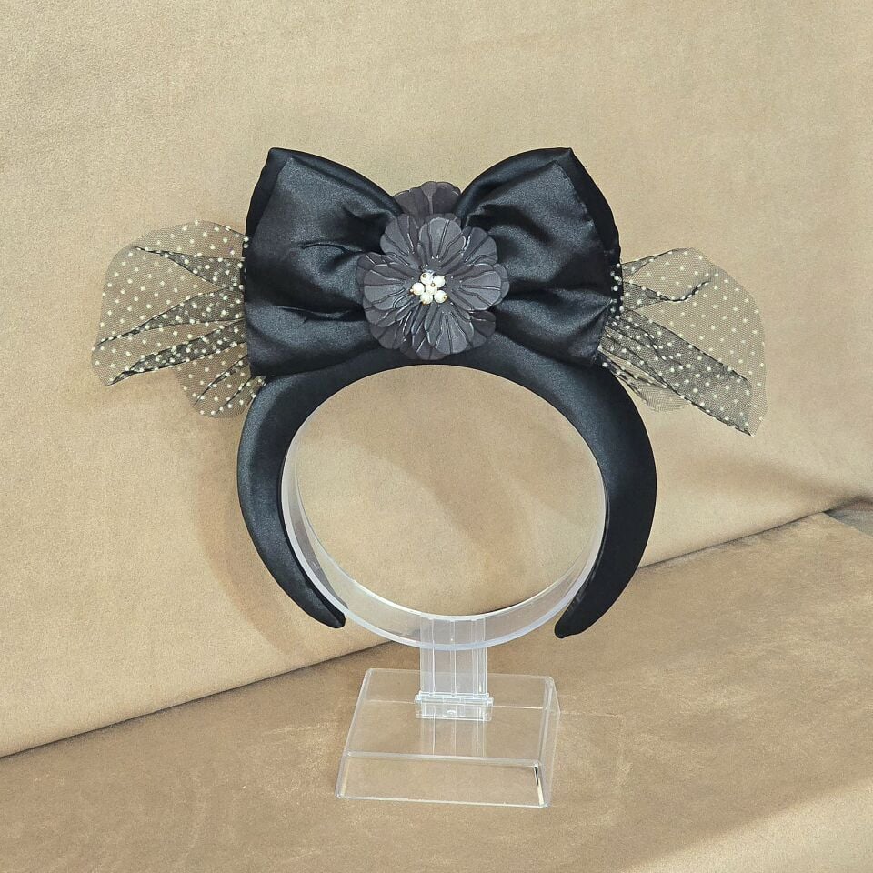 Mila Siyah Renk Taç  Aksesuarlı