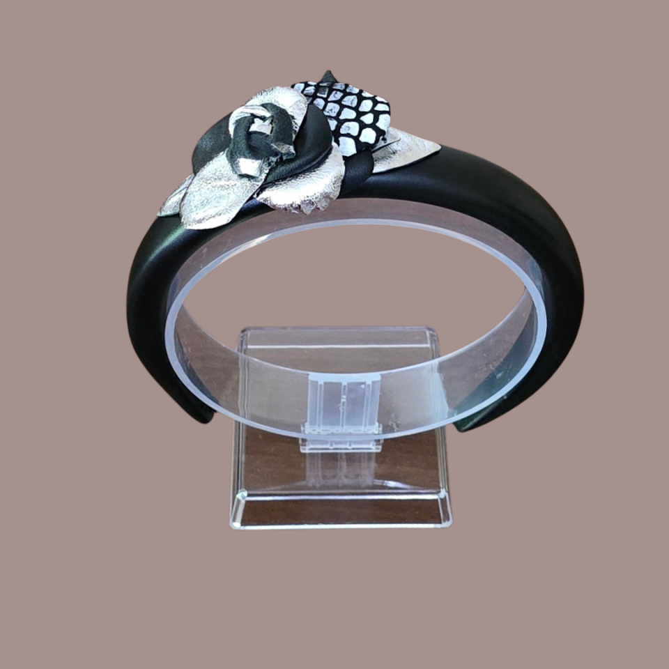 Mila Siyah Renk Taç  Aksesuarlı