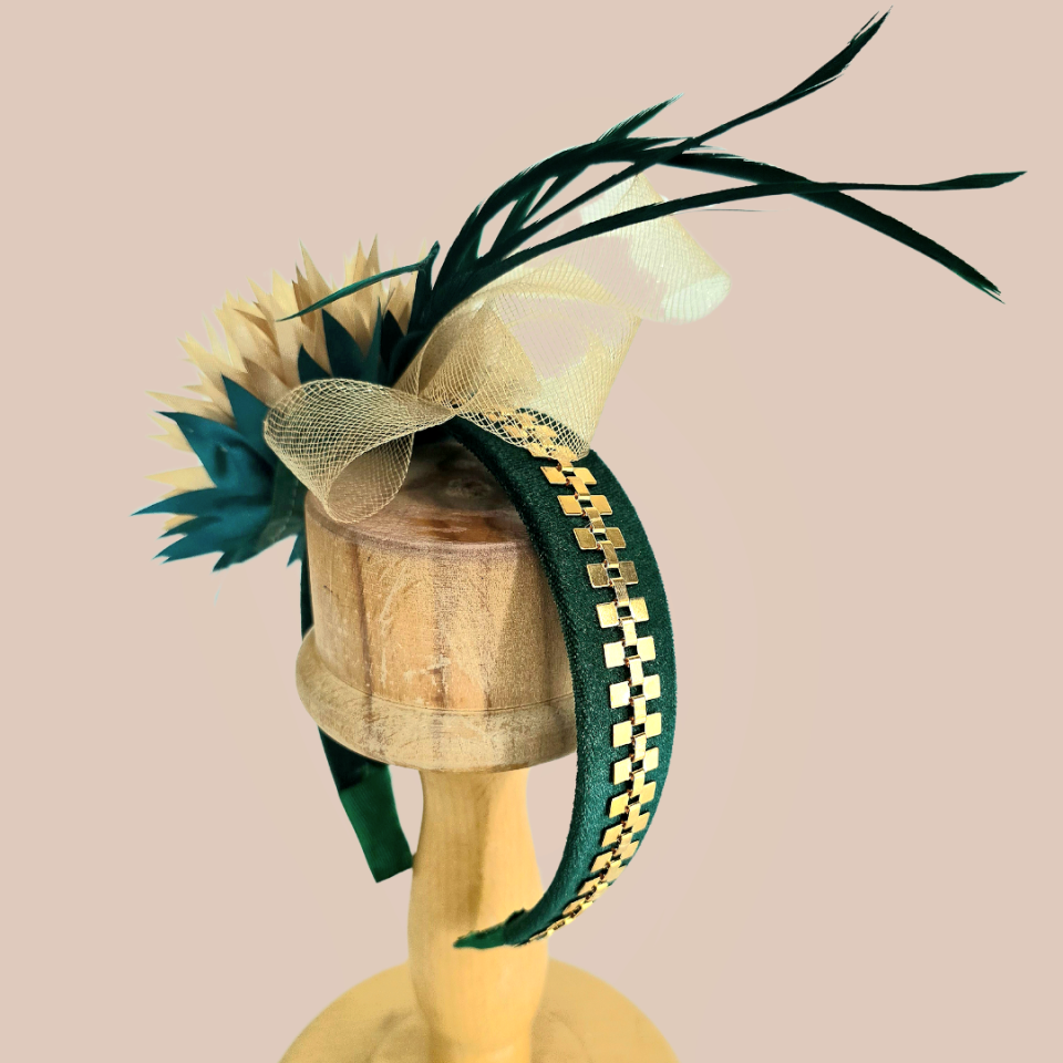 Mila  Yeşil Renk  Kadife Taç