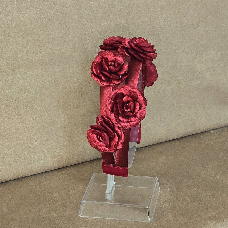 Mila Bordo Renk  Saten  Taç