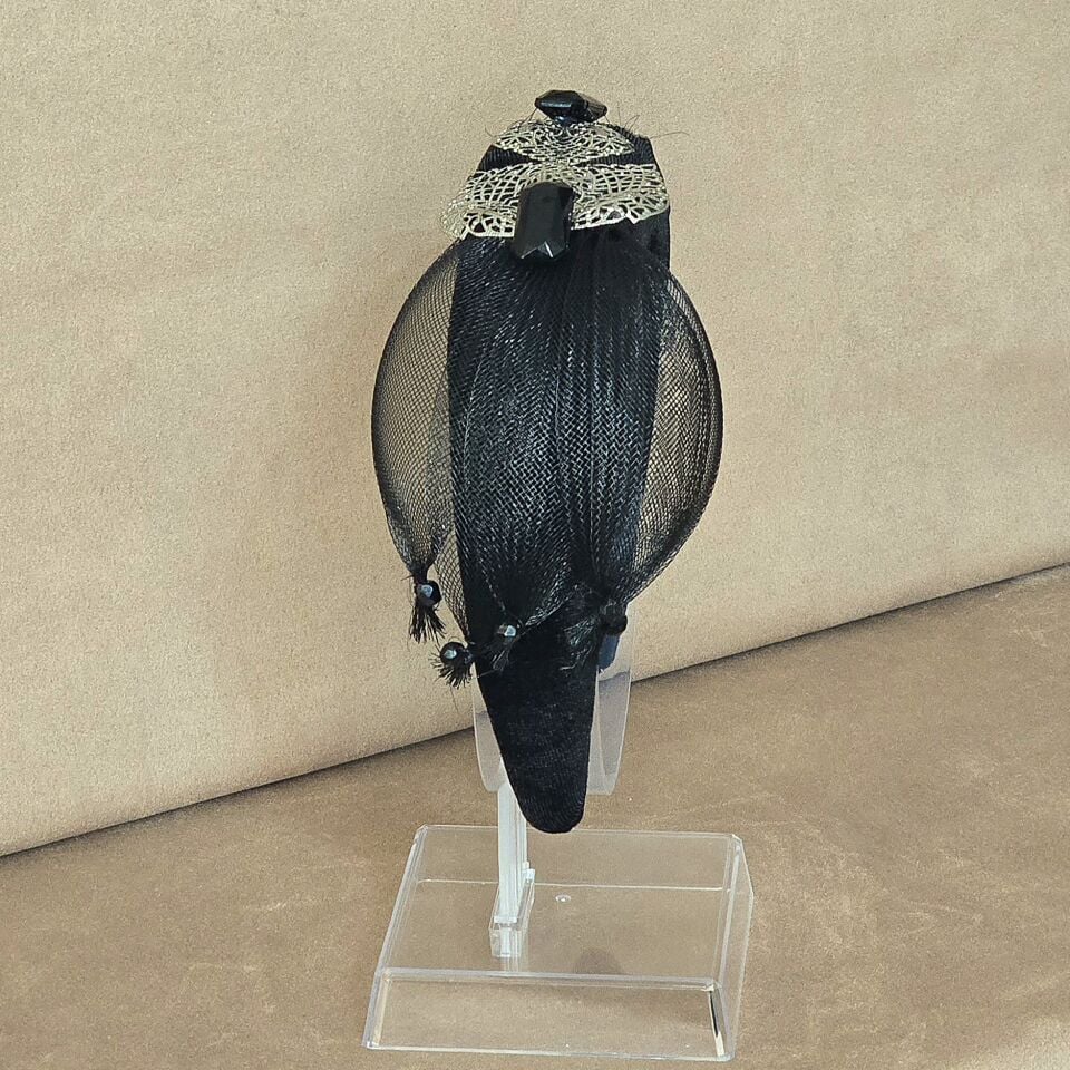 Mila Siyah  Renk  Kadife Taç